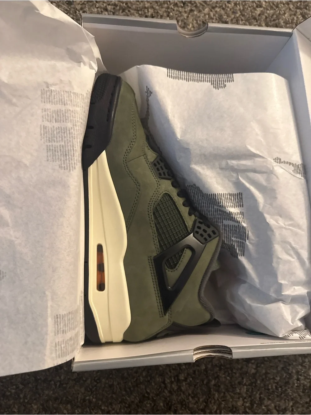 Jordan 4 Retro undefeated